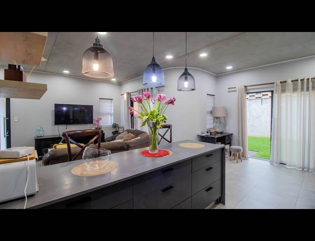 3 BEDROOM TOWNHOUSE FOR SALE IN KYA SANDS